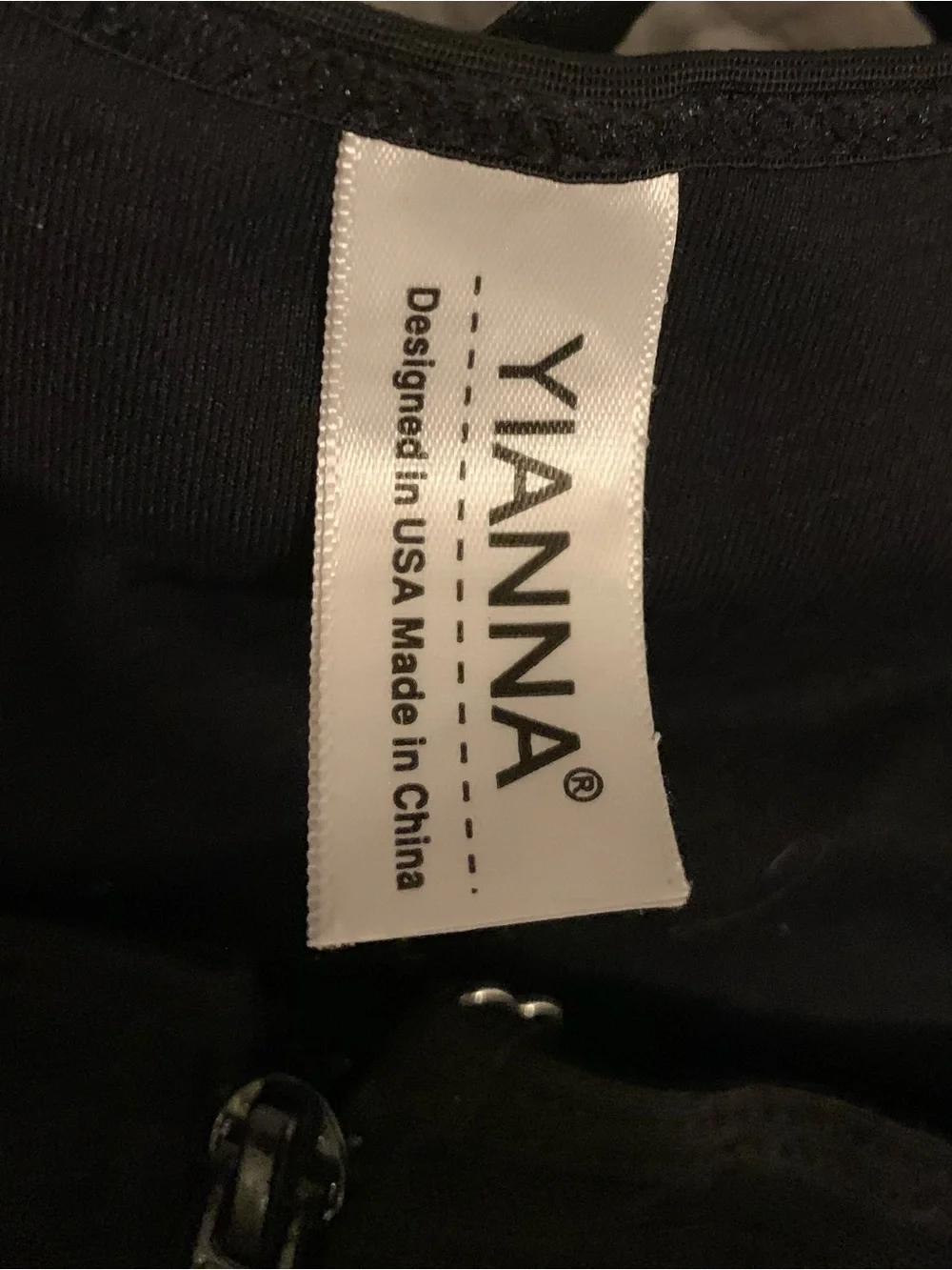 Yianna comfortable black